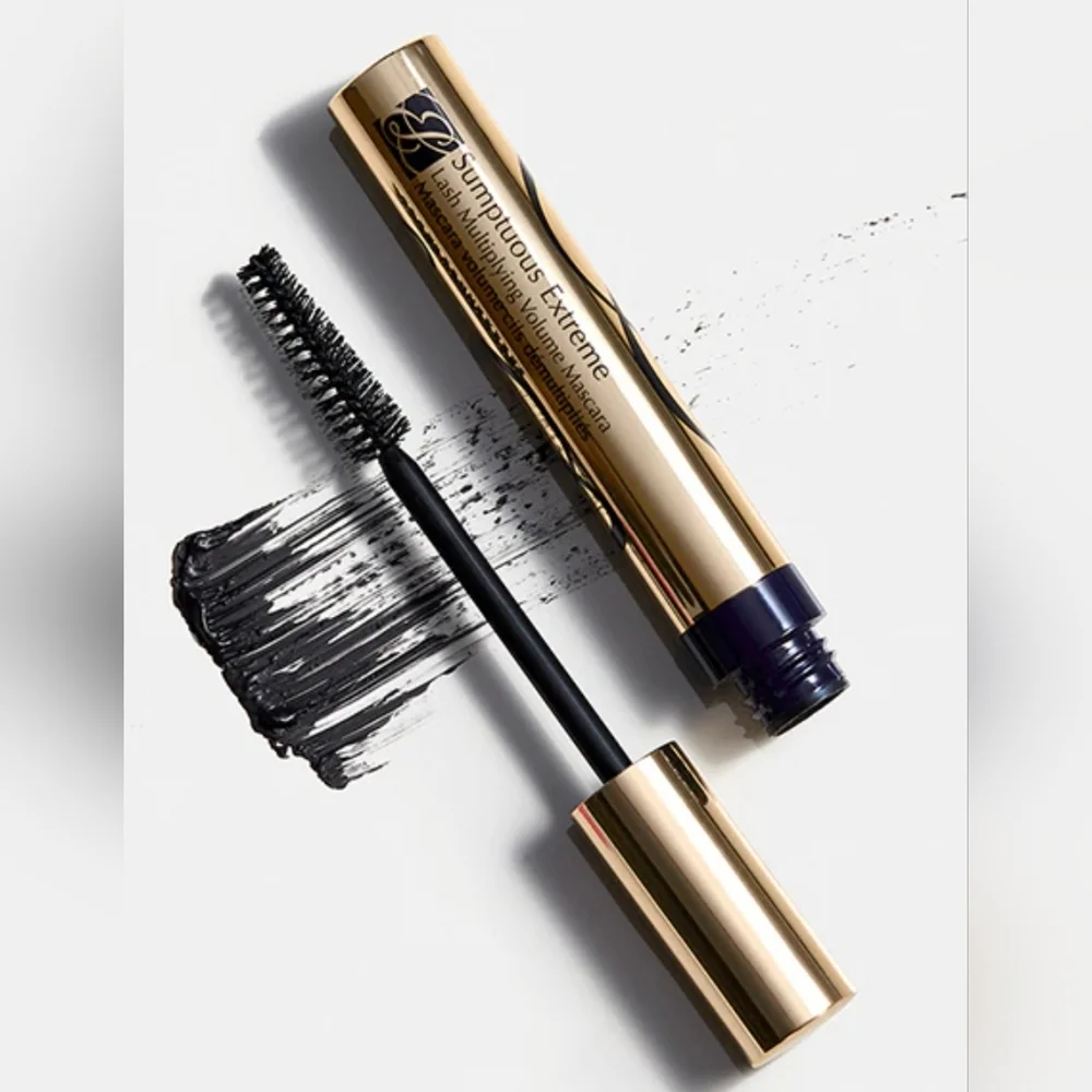 Estee Lauder Sumptuous ExtremeLash Multiplying Volume Mascara Extreme Black NEW